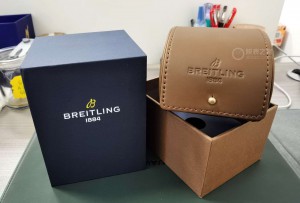 百年灵 Breitling 超级机械计时 硬朗的美