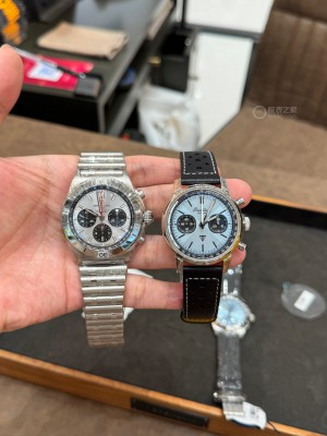 三亚入手第一只计时腕表百年灵TopTime凯旋冰蓝