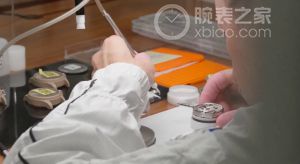 跟着镜头到万国表表厂转一转
