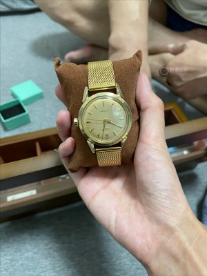 一只如诗如画的75岁小金表 诗